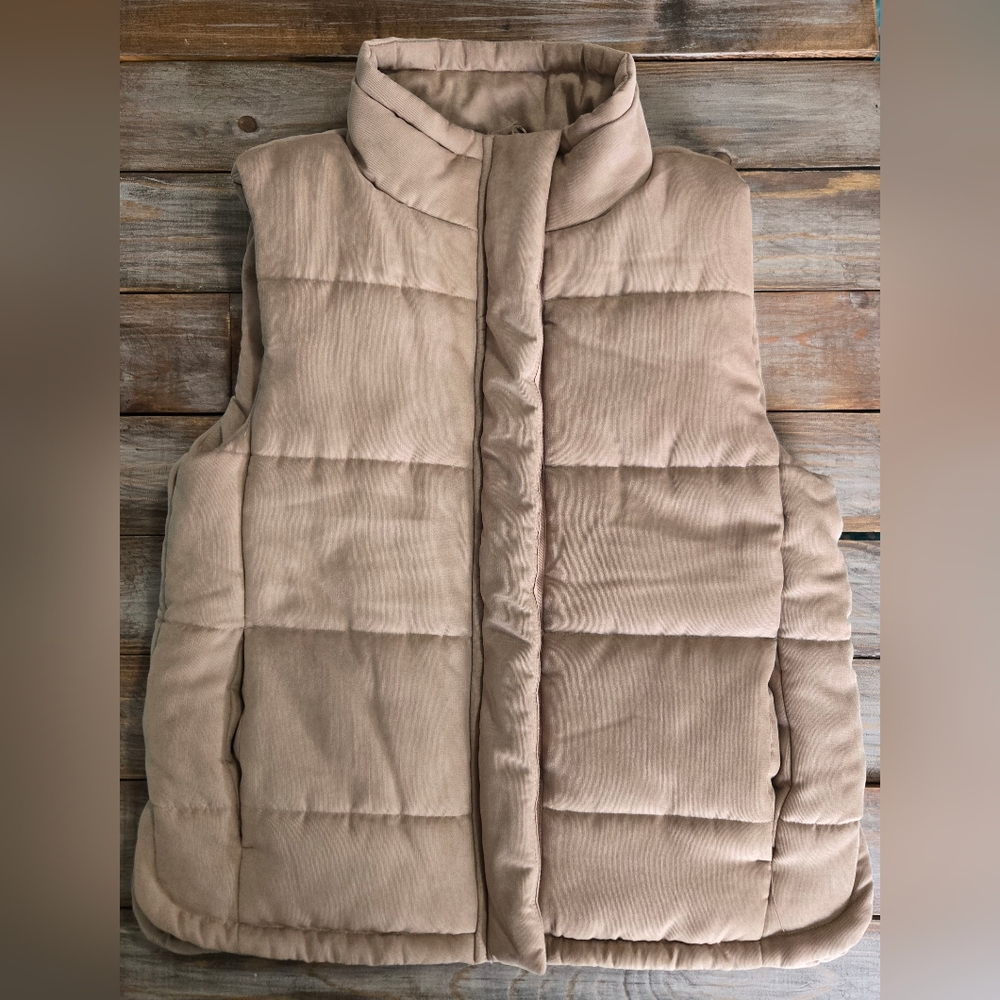Women's Beige Puffer Vest